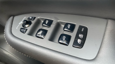 Volvo XC90 2.0 T8 PHEV Ultra Dark 5dr AWD Geartronic Estate